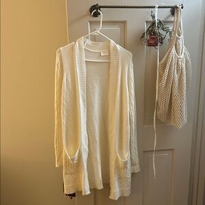 Cyrus Cream Women's Cardigan Sweater